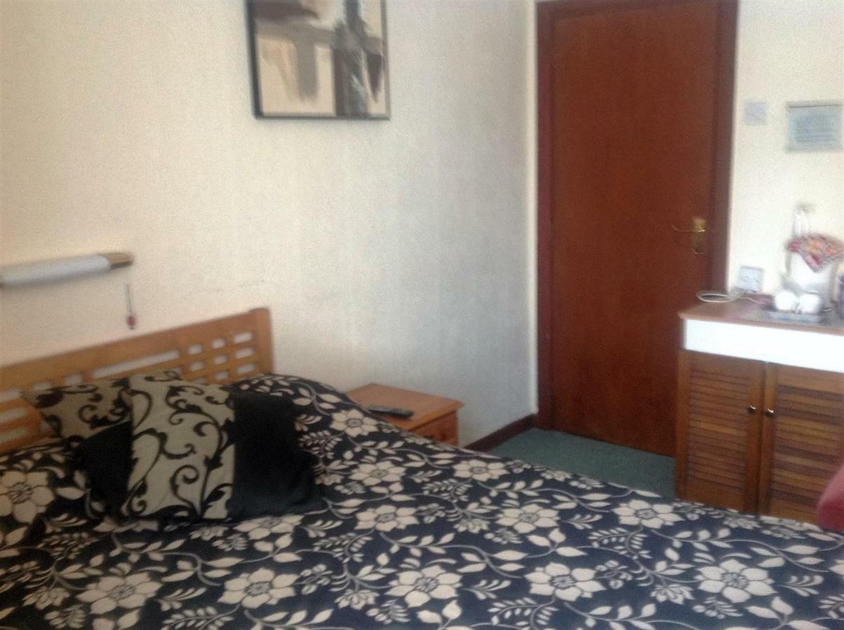 Oakleigh Hotel Μπλάκπουλ Εξωτερικό φωτογραφία